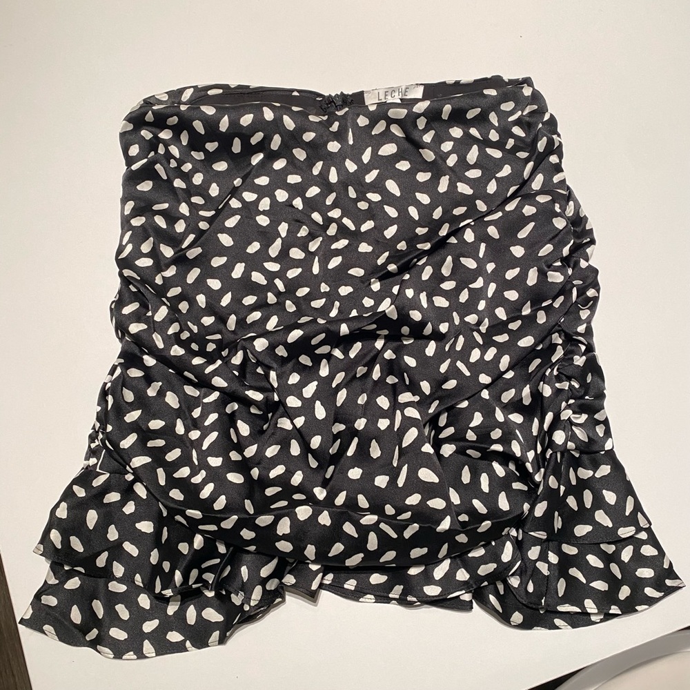 Ruched ruffle hem skirt (m)